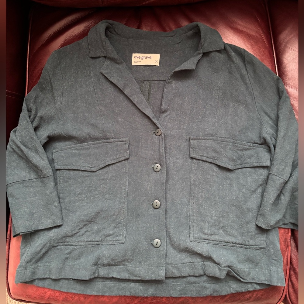 Eve Gravel blue green top